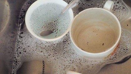 长期喝茶产生的茶垢该如何清洁