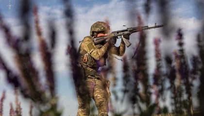 普京这次不再害怕北约动武，俄方传来最新消息：英军已有超1000人阵亡