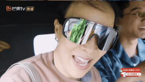 又因口无遮拦上热搜,那英被捧成“互联网小品之王”