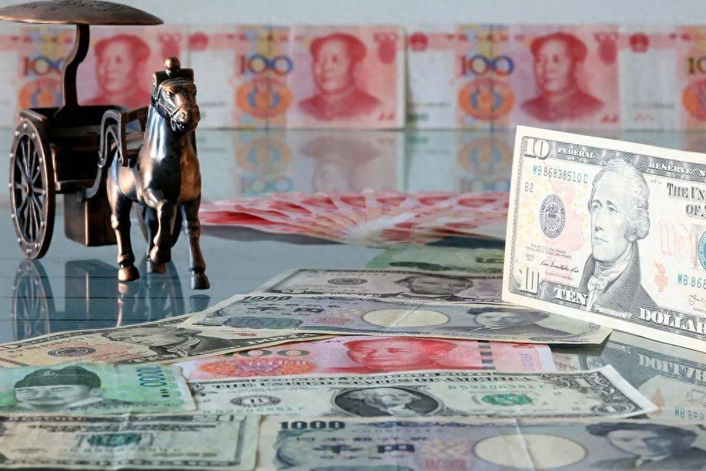 这粒美元的“速效救心丸”,中国该怎么玩!人民币稳定币“离岸先试”还是“在岸先行”?