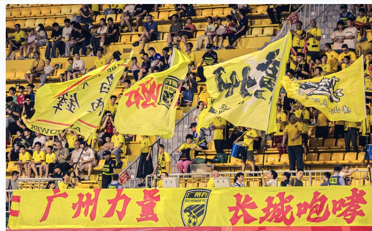 换帅如换刀,广州豹炒掉功勋教练黎兵,助教冯峰首秀主场封神,如何看?