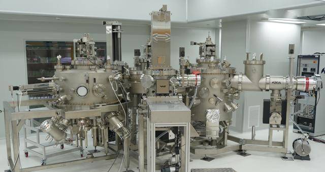 如何用分子束外延炒一盘“纳米菜肴”?