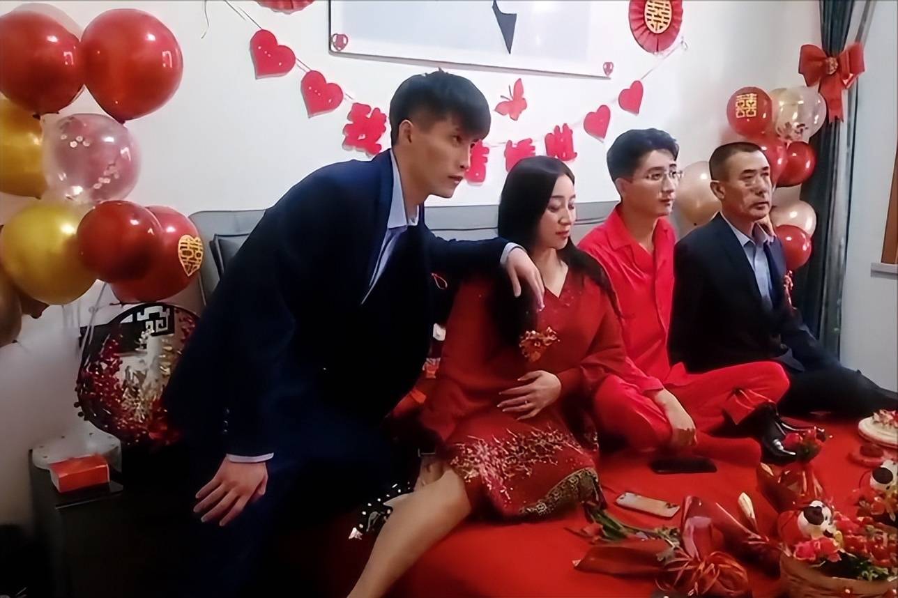 2018年,山西11个姐姐为弟弟结婚凑32万,现状如何?