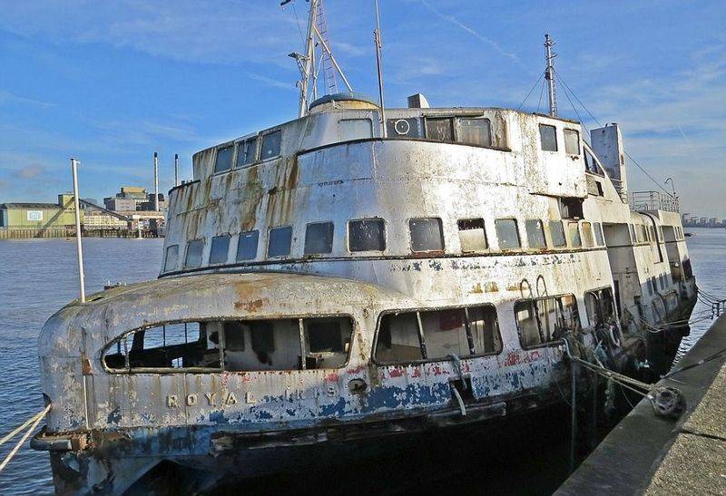 2018年,浙江渔民发现无人游轮,内部豪华却无人认领,真相如何