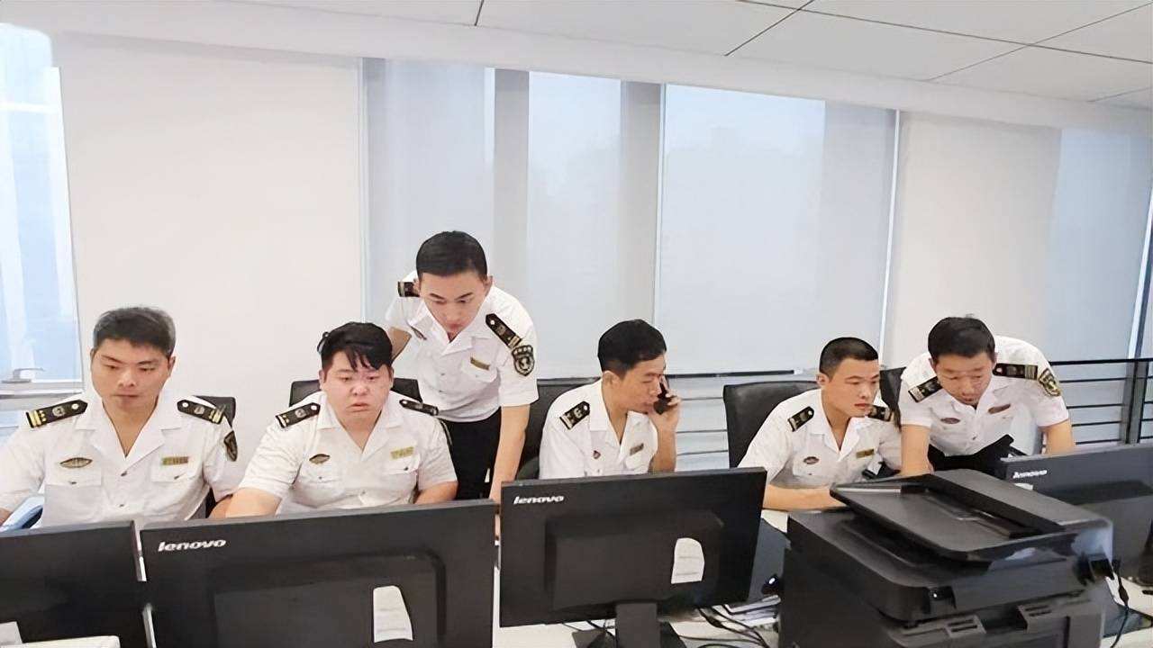 2018年,浙江渔民发现无人游轮,内部豪华却无人认领,真相如何