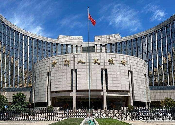 银行三大货币渠道详解!现代信用货币体系如何平衡风险与增长路径?