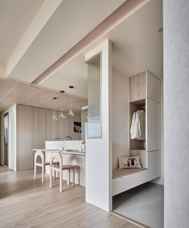 入户玄关如何设计?这几种设计直接拿去抄,好看还实用!