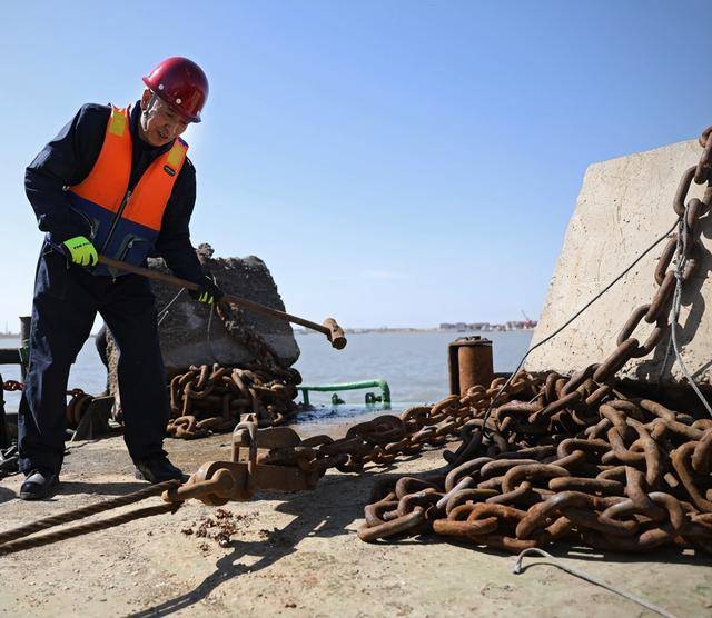 通告全球:订单排到2028年!中国船舶发动机凭什么爆单?