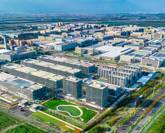 通告全球:订单排到2028年!中国船舶发动机凭什么爆单?