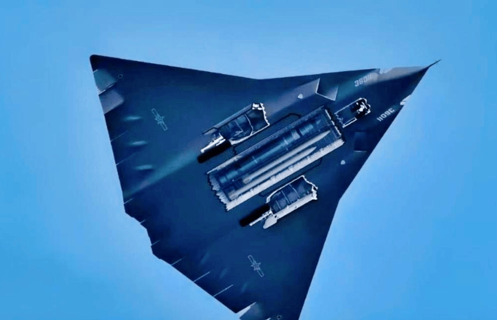 外媒:看完歼-36最新试飞照,重新定义“现代空战”,真的不夸张