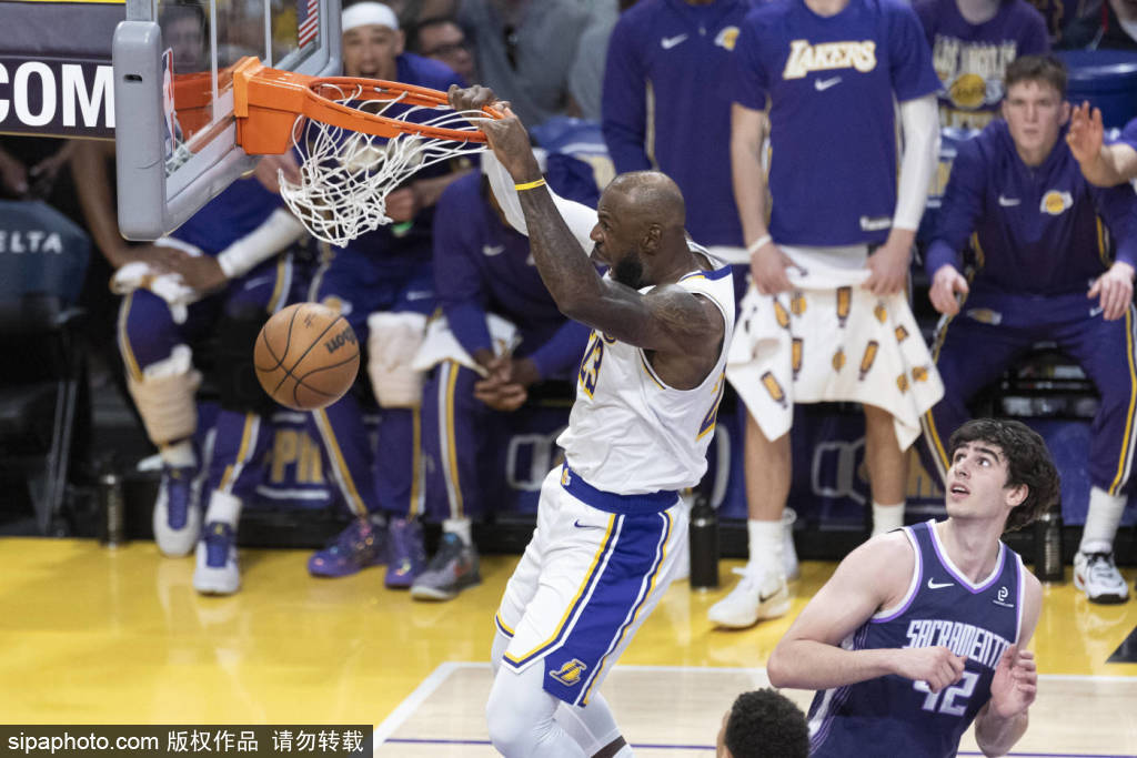 报道：NBA将最大化利用勒布朗-詹姆斯，76人或获联盟最多34场全国直播